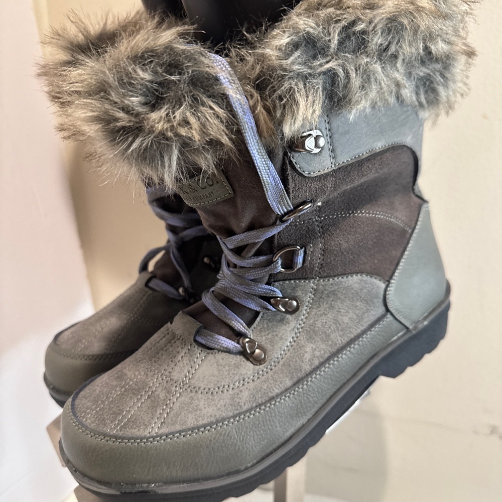 Roebuck & Co Tracy Women's Winter Boots new